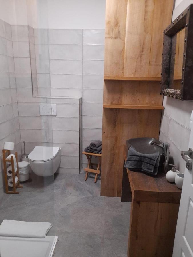 Rv Apartman Mikulov Exteriör bild