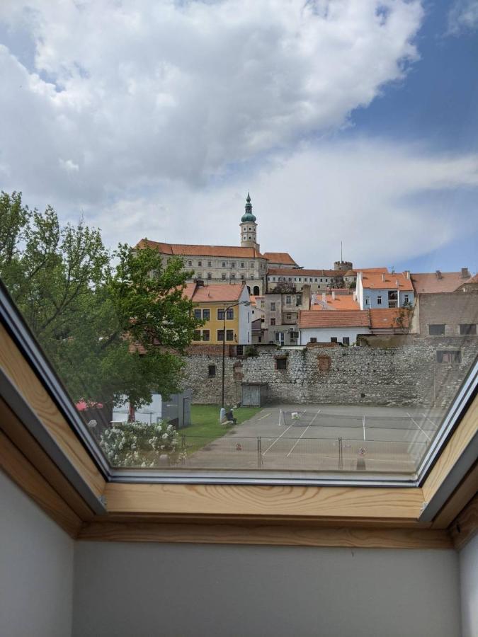 Rv Apartman Mikulov Exteriör bild